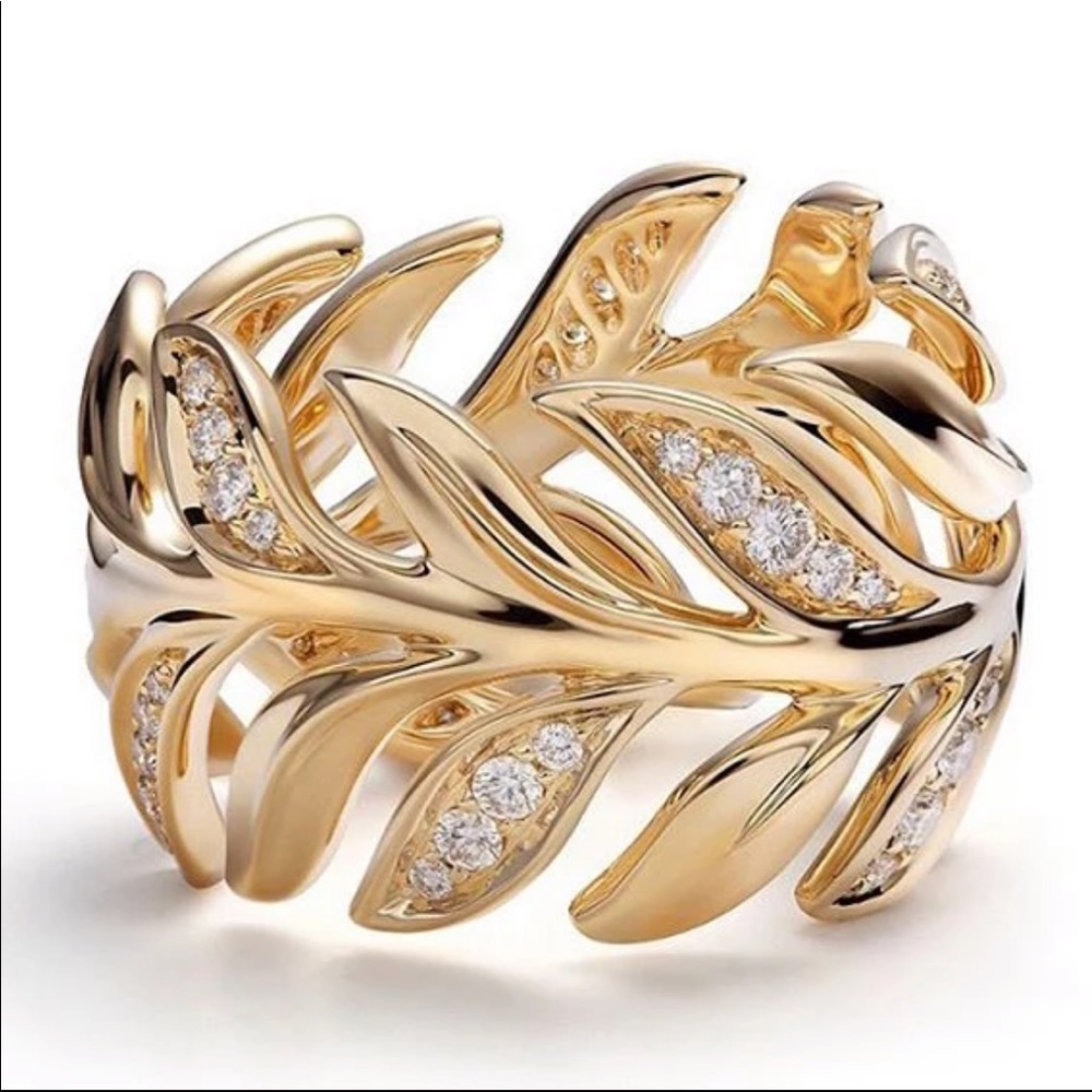 New Women’s Yellow Gold Diamond Beautiful LeafRing - Picture 5 of 5